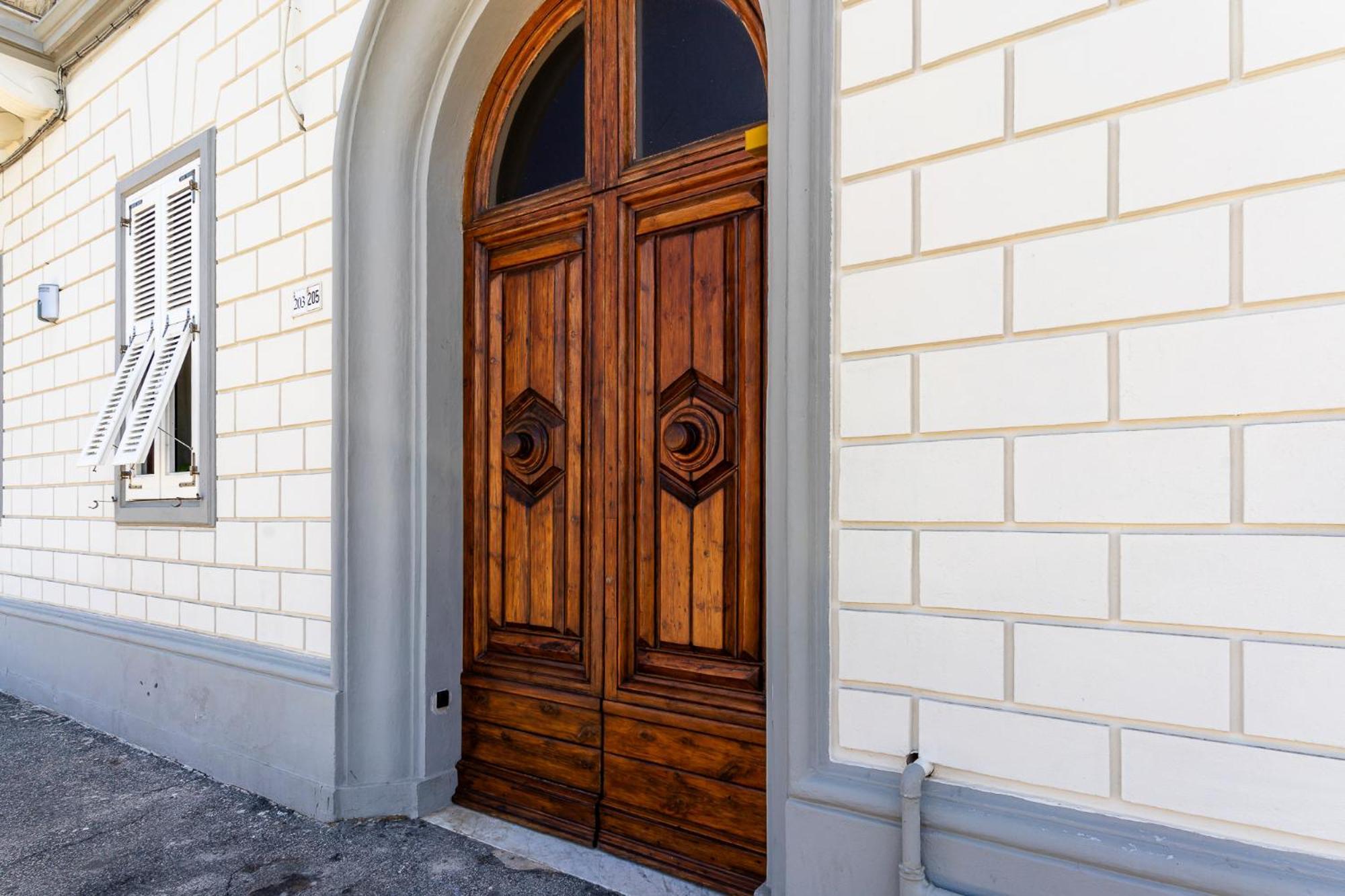 Bagni Pancaldi Sea View Apartment! Livorno Exterior foto